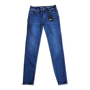 Special A Skinny Jeans